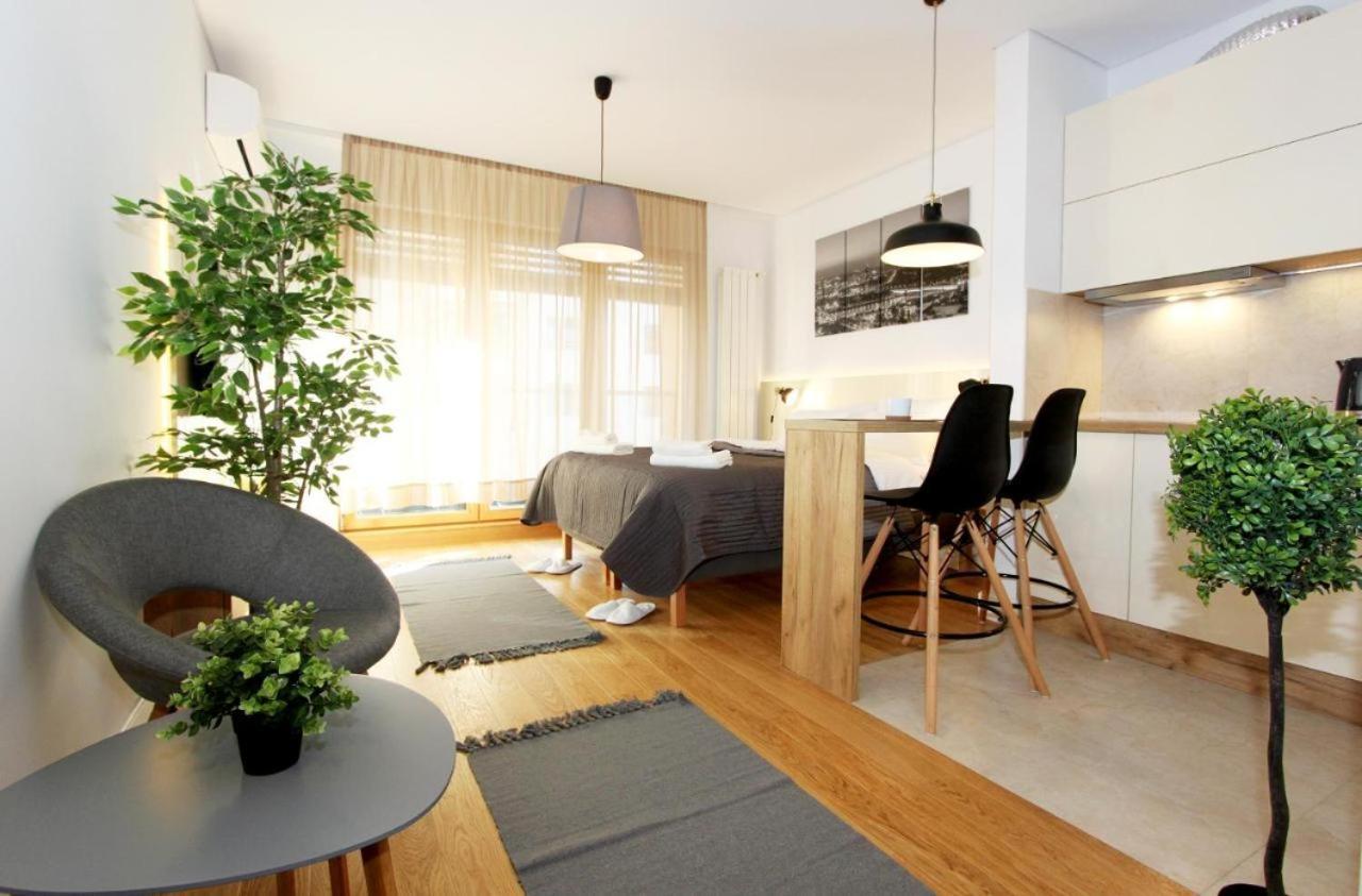 Apartment Sun City 2 Belgrade Exterior photo